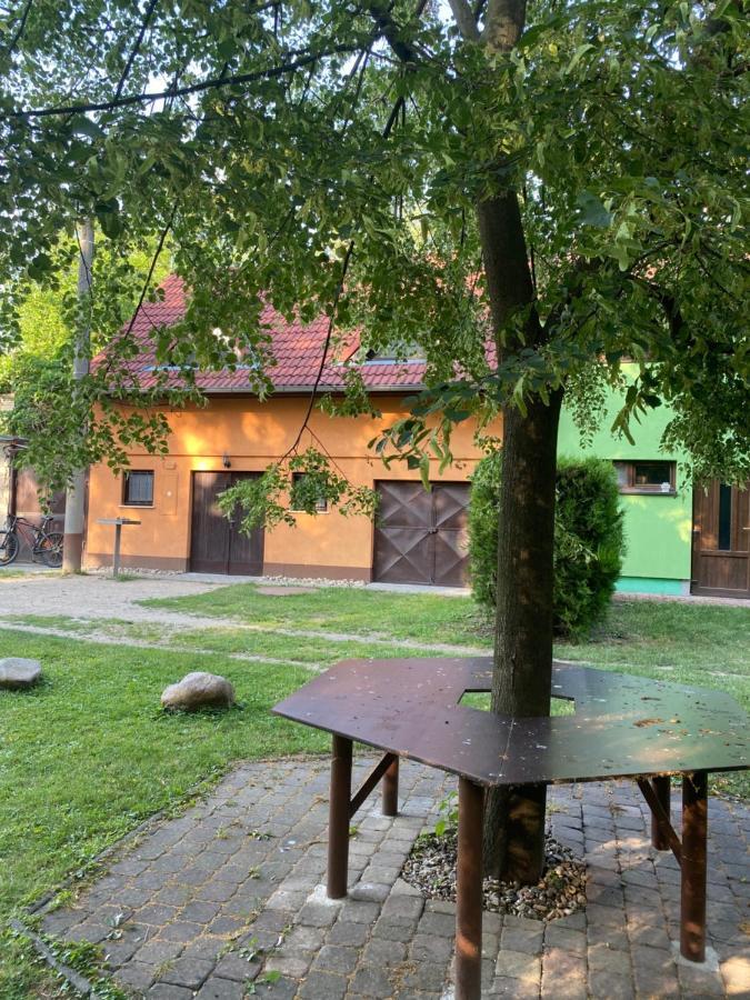 Ubytovani Nad Sklipkem Brezi Экстерьер фото